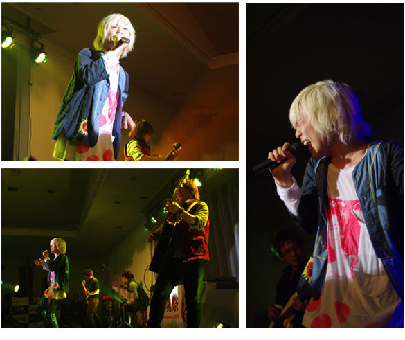 cb_live120312.jpg