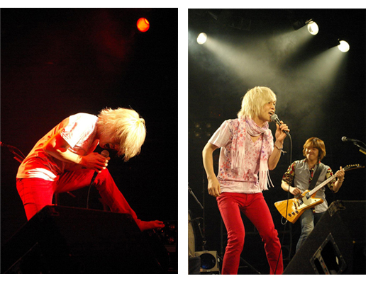 cb_live120403.jpg
